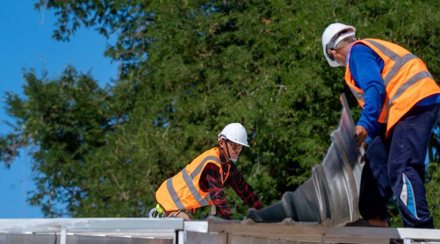 Professional residential roofers in High Bridge, WI